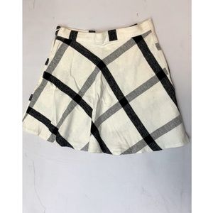 Plaid mini skirt